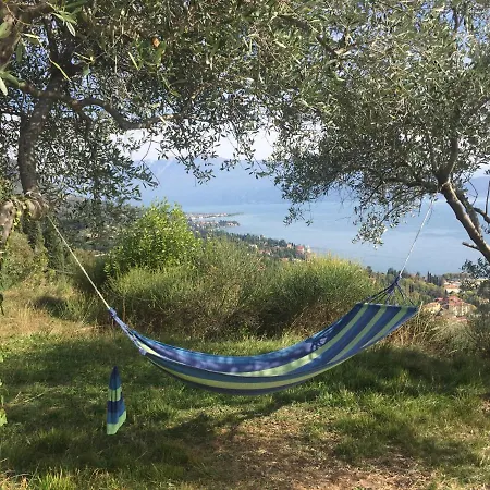 Gospodarstwo agroturystyczne Conte Brunello Salò