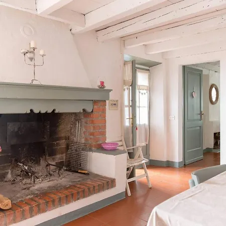 Conte Brunello Agroturismo *